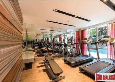 Maestro 39 Residence - Ground Floor Furnished Two Bedroom with Private Garden on Sukhumvit 39