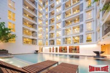 Maestro 39 Residence - Ground Floor Furnished Two Bedroom with Private Garden on Sukhumvit 39