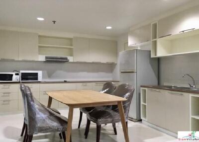 Baan Suanpetch - Newly Renovated 2 Bedroom Condo for Rent in Phrom Phong