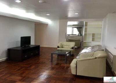 Baan Suanpetch - Newly Renovated 2 Bedroom Condo for Rent in Phrom Phong