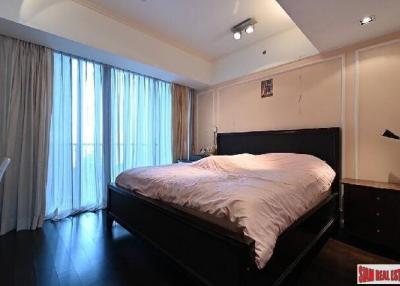 The Met Condominium  4 Bedrooms and 5 Bathrooms for Rent in Sathon Area of Bangkok