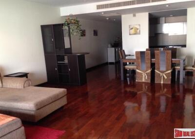 Wilshire - Large Two Bedroom Condo for Rent Close to BTS Phrom Phong