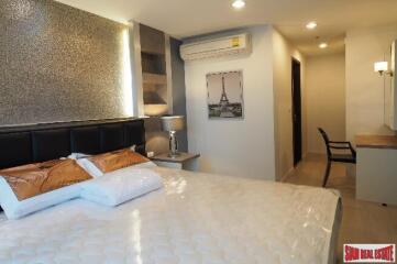 Rhythm Narathiwas - Two Bedroom Corner Unit with City Views for Rent in Sathorn