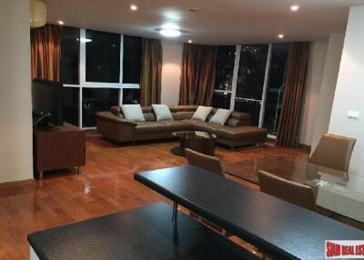 The Peaks Sukhumvit  Large 2 Bed Condo for Rent at Sukhumvit 15, Nana/Asoke next to Water Taxi Pier and NIST School