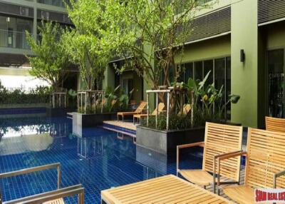 Noble Solo Condo - Sunny Two Bedroom Condo with Pool Views on Sukhumvit 55