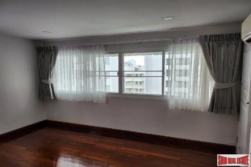 Siam Penthouse 2 - 3 Bedrooms and 2 Bathrooms for Rent in Sathon Area of Bangkok