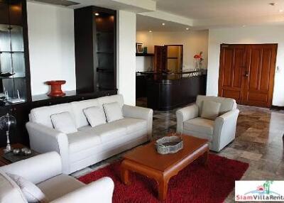 Raintree Village - Bright and Sunny Furnished Three Bedroom Condo for Rent on Phorm Phong