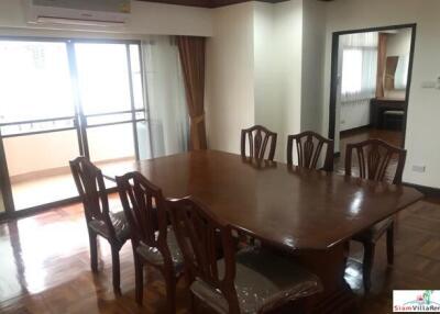 Rishi Court - Spacious 3 Bedroom, 3 Bath Apartment in Convenient Location Between Asoke & Nana BTS