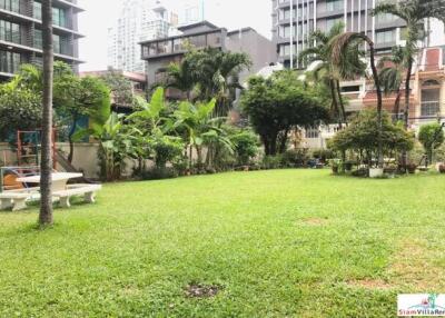 Rishi Court - Spacious 3 Bedroom, 3 Bath Apartment in Convenient Location Between Asoke & Nana BTS