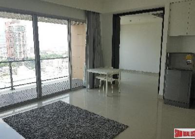 The Loft Yenakart  Nice Two Bedroom Condo with City Views For Rent in Sathorn