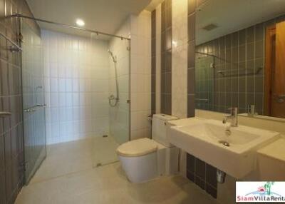 Circle Condominium - Large 2 Bedroom 93 Sqm Condo for Rent in Phetchaburi