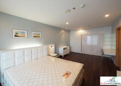 Circle Condominium - Large 2 Bedroom 93 Sqm Condo for Rent in Phetchaburi