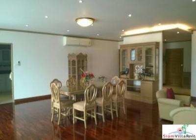 DS Tower  Luxurious Three Bedroom Penthouse for Rent on Sukhumvit 33