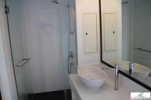 GM Service Apartment - Comfortable Two Bedroom Serviced Apartment with City Views in Phrom Phong.