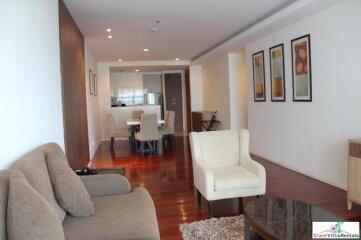 GM Service Apartment - Comfortable Two Bedroom Serviced Apartment with City Views in Phrom Phong.