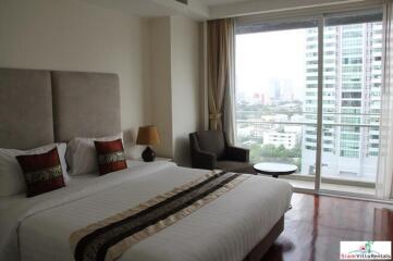 GM Service Apartment - Comfortable Two Bedroom Serviced Apartment with City Views in Phrom Phong.