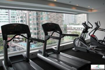 GM Service Apartment - Comfortable Two Bedroom Serviced Apartment with City Views in Phrom Phong.