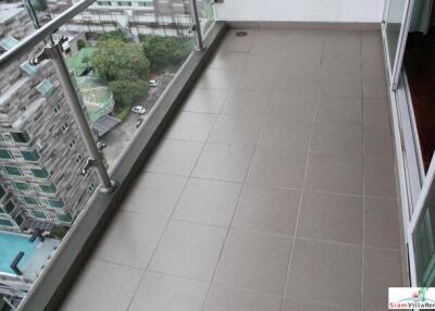 GM Service Apartment - Comfortable Two Bedroom Serviced Apartment with City Views in Phrom Phong.