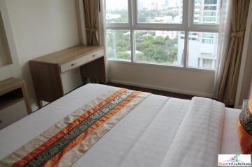 GM Service Apartment - Comfortable Two Bedroom Serviced Apartment with City Views in Phrom Phong.