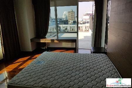 Modern Designed Two Bedroom on Sukhumvit 55