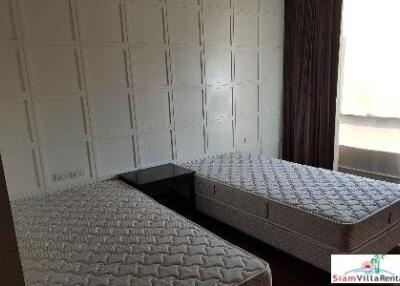 Modern Designed Two Bedroom on Sukhumvit 55