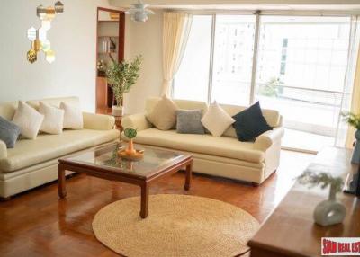 Three Bedroom + 1study room 265 sqm Pet Friendly Apartment for Rent in Phrom Phong