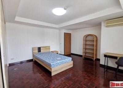 Spacious Three Bedroom Apartment + Maids Room for Rent in Phrom Phong