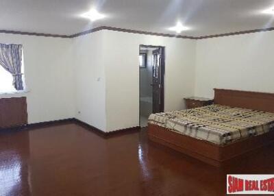 Le Premier - Spacious Three Bedroom, Four Bath Condo for Rent in Thong Lo