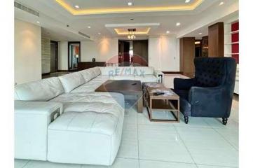 Fully Furnitured PET FRIENDLY Condo not far from BTS "Phromphong". - 920071066-85