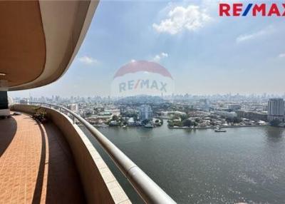 341 Sqm., 3 Beds Condo listed for ฿ 24,500,000.