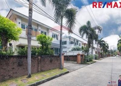 197 Sqm., 3 Beds Townhouse listed for ฿ 7,490,000.