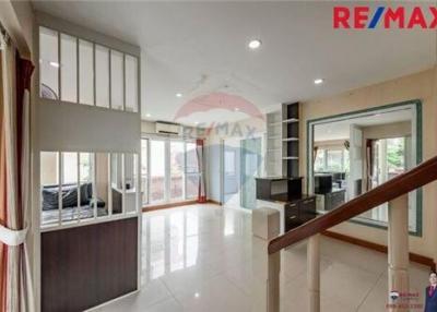 197 Sqm., 3 Beds Townhouse listed for ฿ 7,490,000.