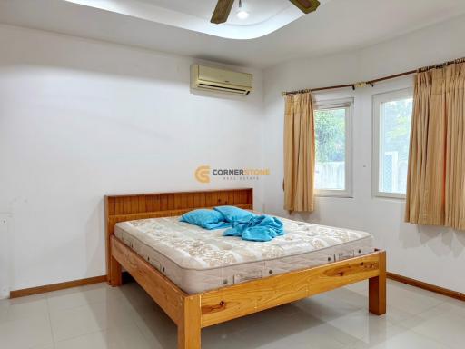 5 bedroom House in Impress House East Pattaya