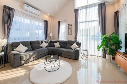 2 Bed House For Sale In East Pattaya