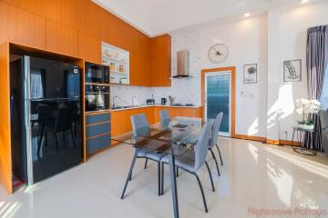 2 Bed House For Sale In East Pattaya