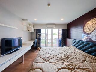 1 Bedroom Condo