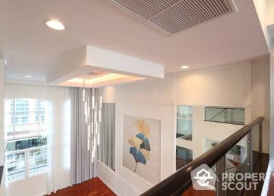 4-BR Townhouse near MRT Khlong Toei