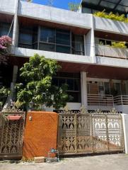 For Rent Bangkok Home Office Sukhumvit BTS Phrom Phong Watthana