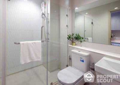 Studio Condo at Life One Wireless near BTS Phloen Chit