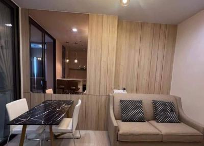 1-BR Condo at Life One Wireless near BTS Phloen Chit