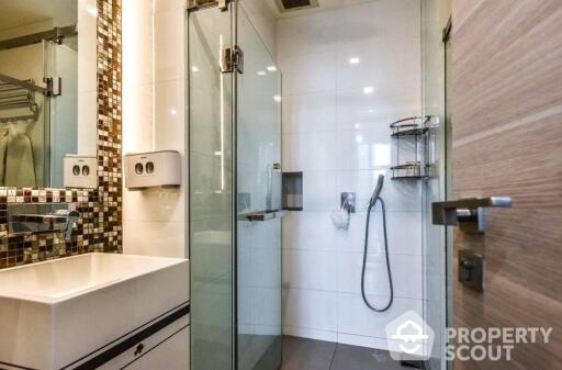 1-BR Condo at The Room Sathorn near BTS Saint Louis