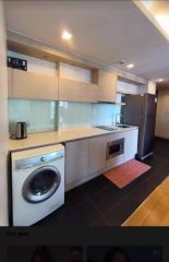 1 bed Condo in Via Botani Khlong Tan Nuea Sub District C020857