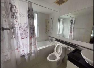 2 bed Condo in The Aree Condominium Phayathai District C018684