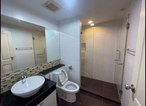 2 bed Condo in The Aree Condominium Phayathai District C018684