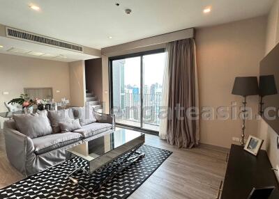 1-Bedroom DUPLEX condo on very high floor - Thong Lo (Sukhumvit 55)