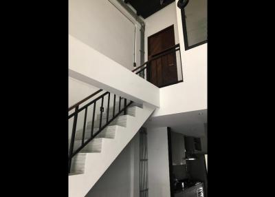 2 Bedroom Townhouse in Thonglor For Rent