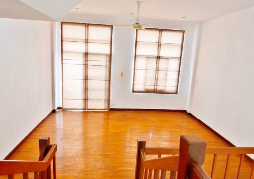 3 Bedroom Townhouse For Rent in On Nut