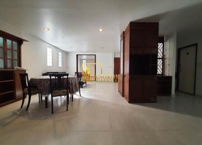 3 Bedroom Townhouse For Sale in Sukhumvit 23 Asoke