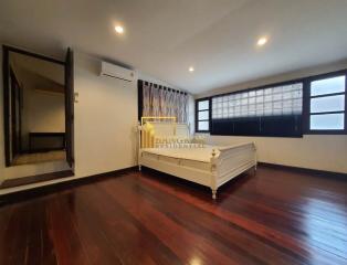 3 Bedroom Townhouse For Sale in Sukhumvit 23 Asoke