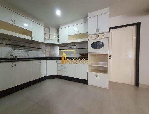 3 Bedroom Townhouse For Sale in Sukhumvit 23 Asoke